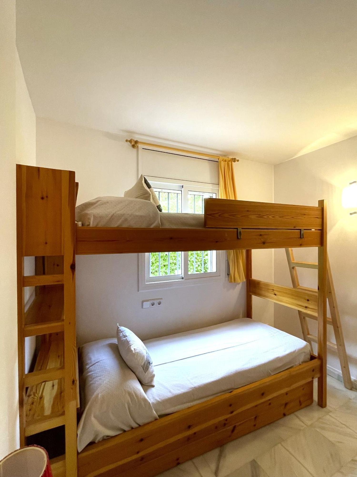 Apartament Les Tonyines Llança Exteriör bild