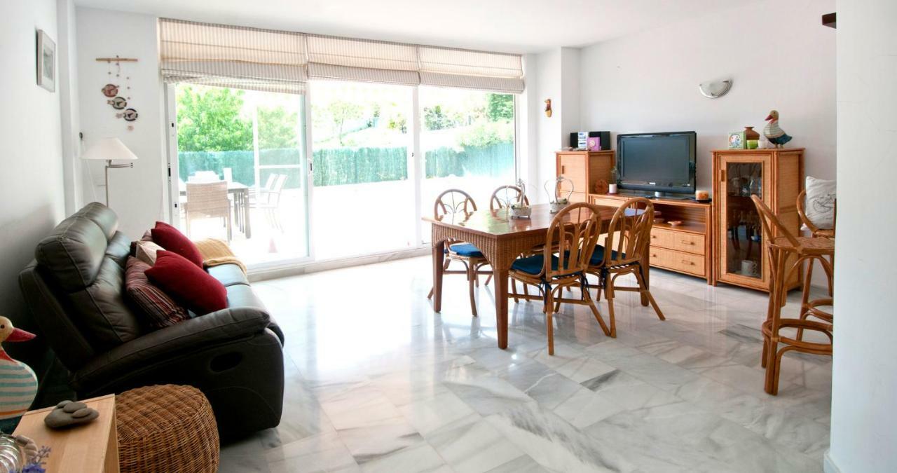 Apartament Les Tonyines Llança Exteriör bild